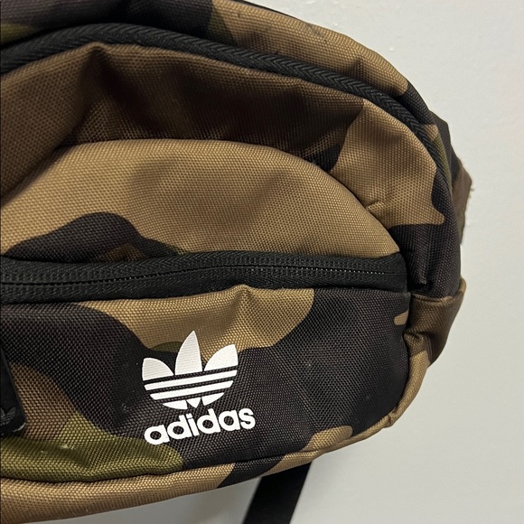 Adidas Brown and Black Camouflage Belt Bag Fanny Pack - Picture 2 of 4